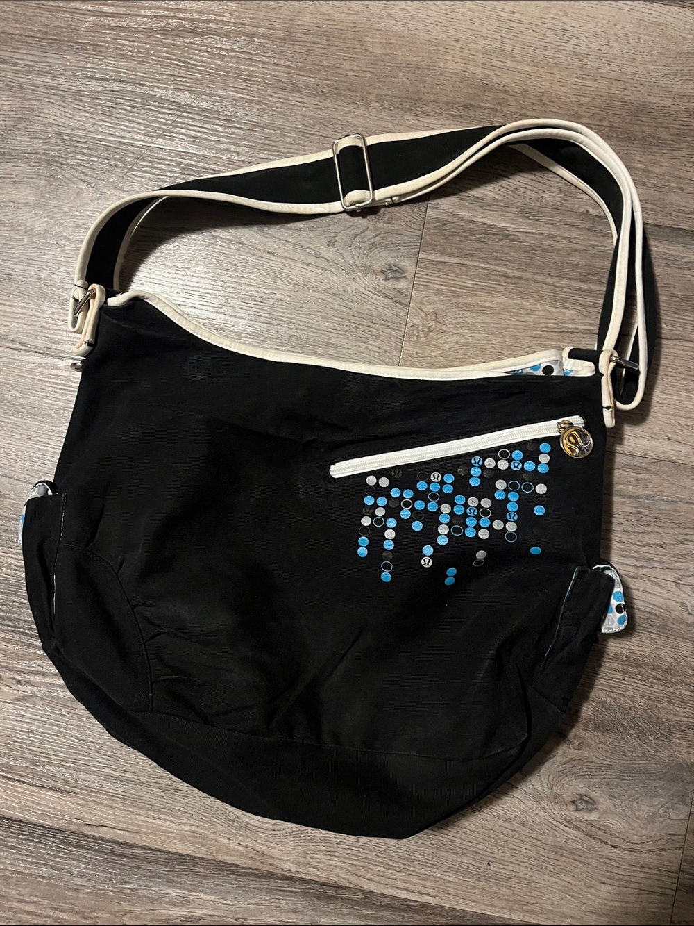 Vintage Lululemon Black Shoulder Bag with Blue Dot Accent